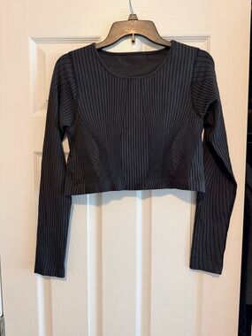 lululemon athletica Black Ribbed Long-Sleeve Crop Top